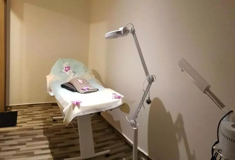 Bw Suites & Spa