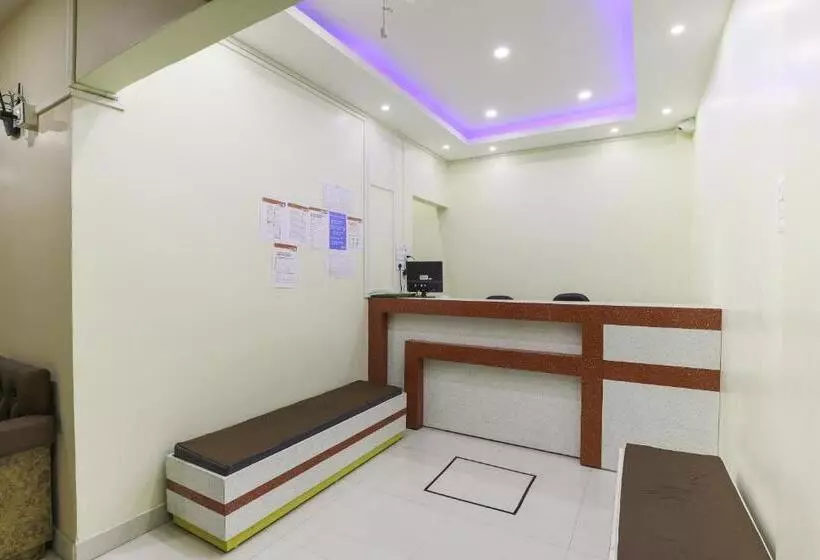 Collection O Hotel Kaku