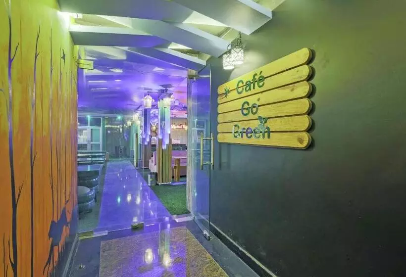 Collection O Hotel Kaku