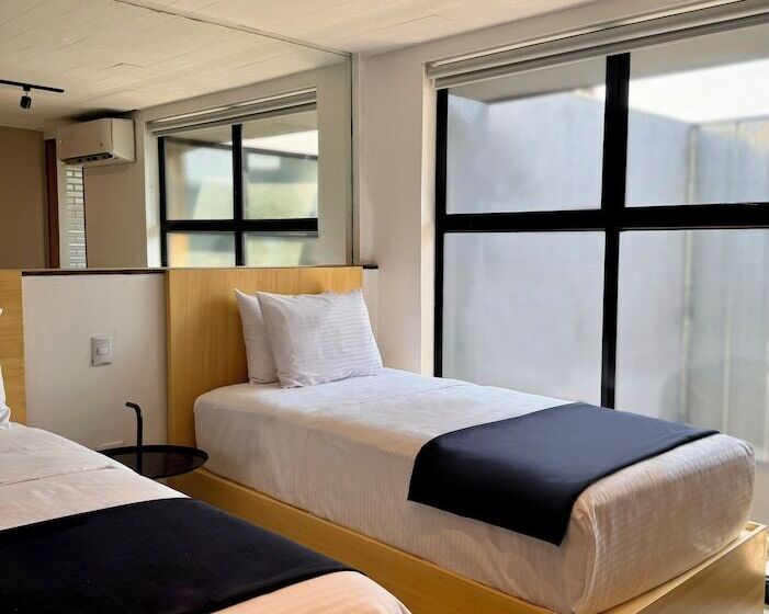 酒店 Cardedeu Express