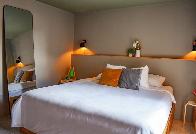 酒店 Cardedeu Express