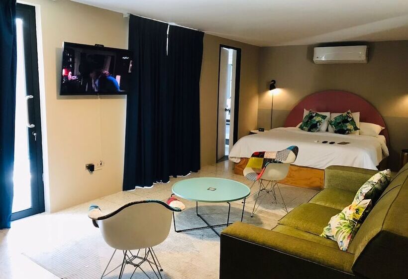 酒店 Cardedeu Express