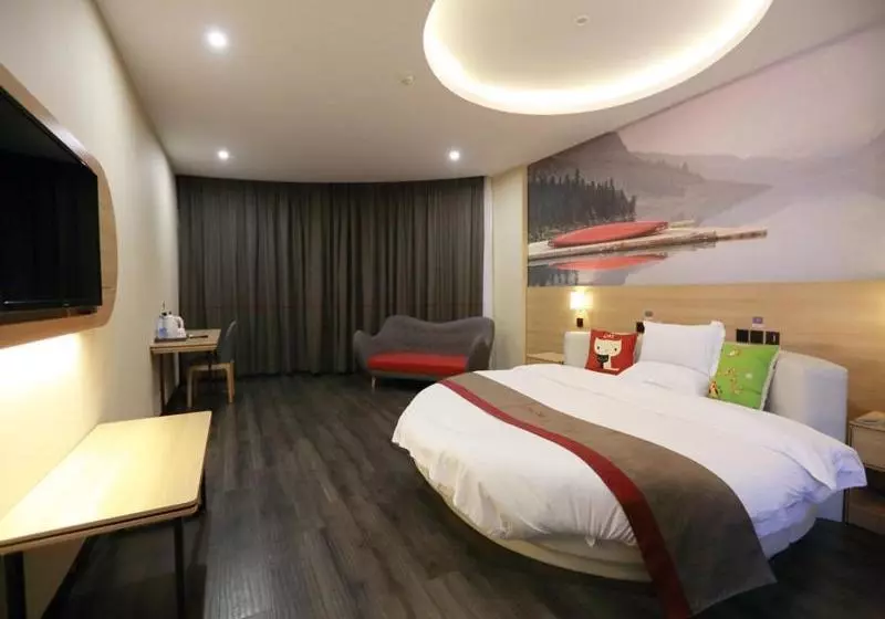 Thank Inn Chain Hotel Xiangyang East Railway Station In Hubei Province