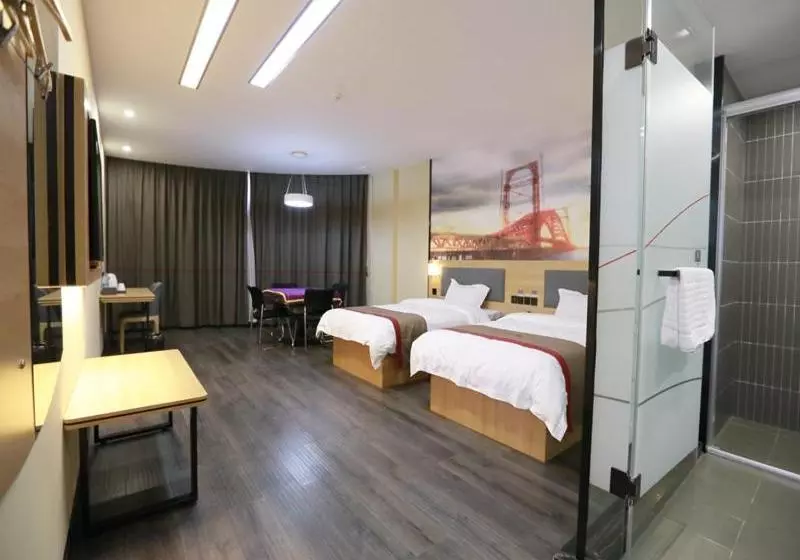 Thank Inn Chain Hotel Xiangyang East Railway Station In Hubei Province