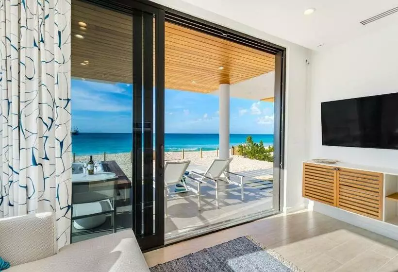 هتل Tranquility Beach Anguilla Resort