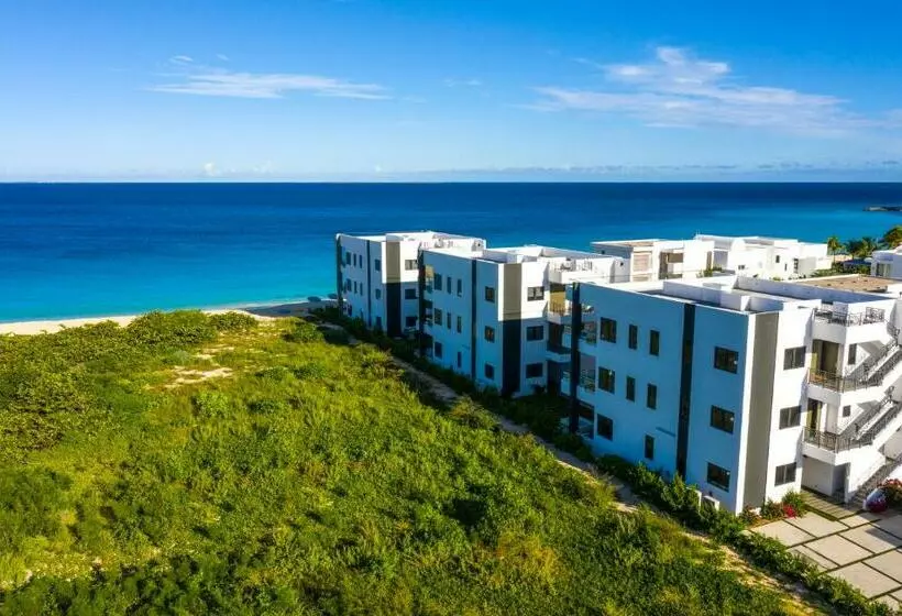 هتل Tranquility Beach Anguilla Resort