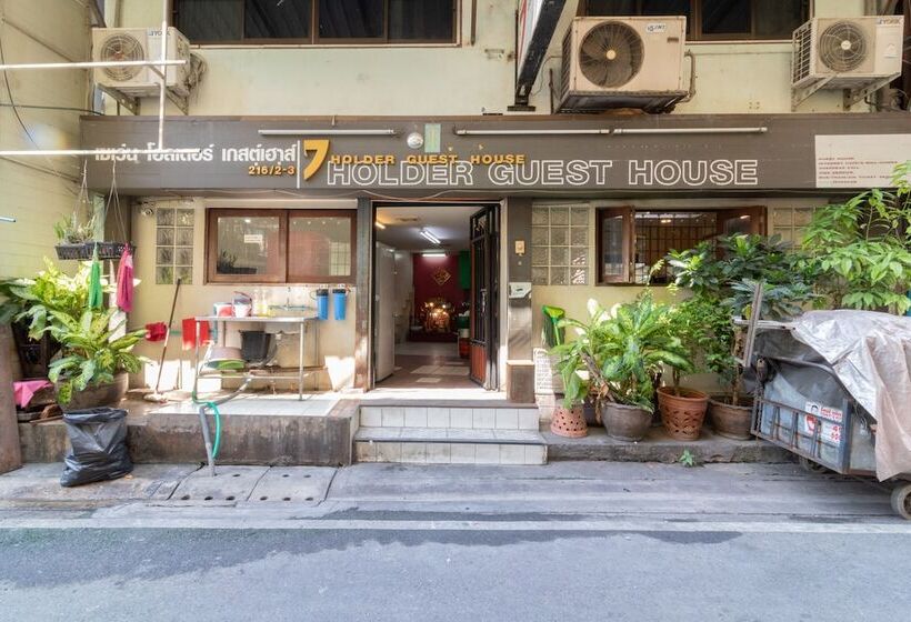 پانسیون 7 Holder Guesthouse