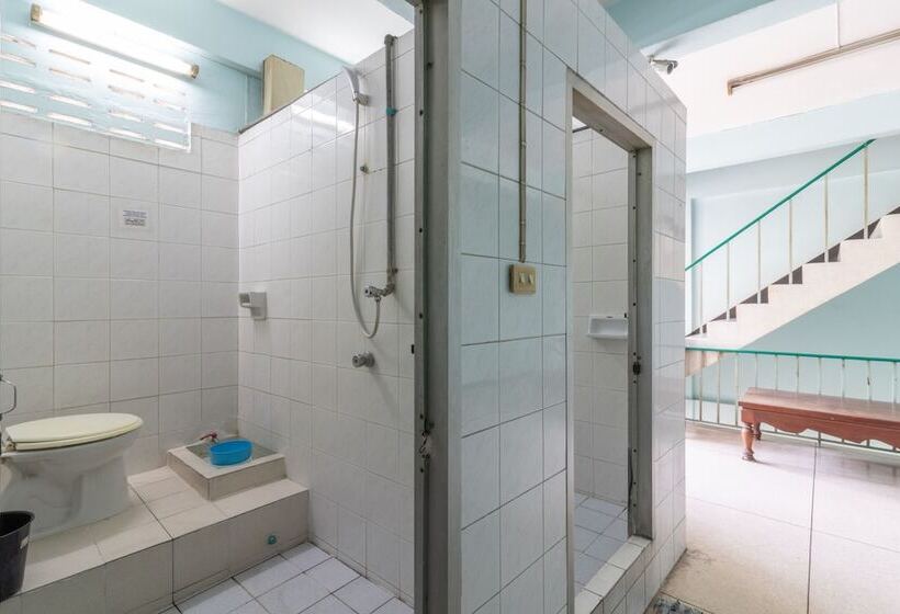 پانسیون 7 Holder Guesthouse