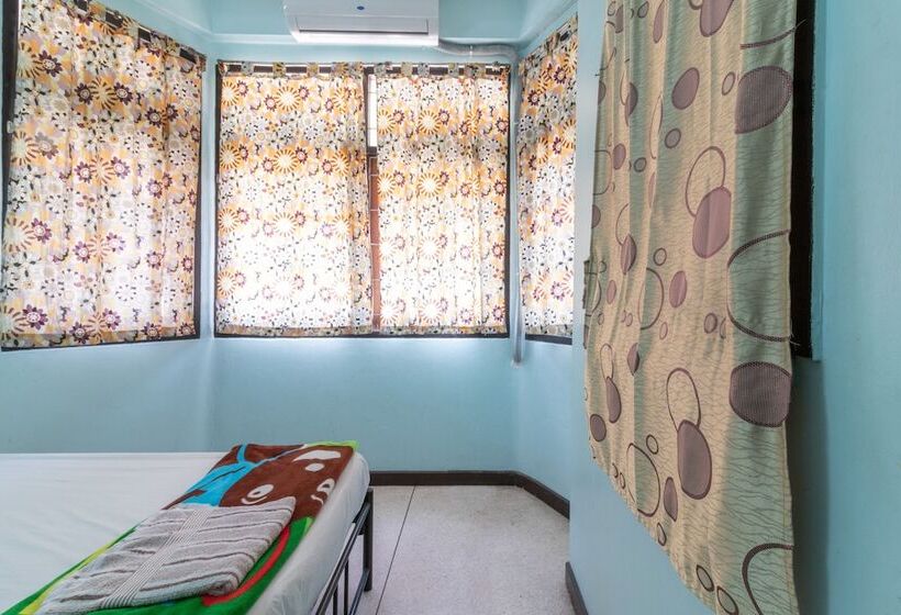 پانسیون 7 Holder Guesthouse