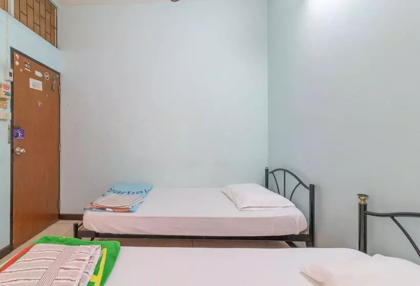 پانسیون 7 Holder Guesthouse