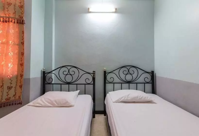 پانسیون 7 Holder Guesthouse