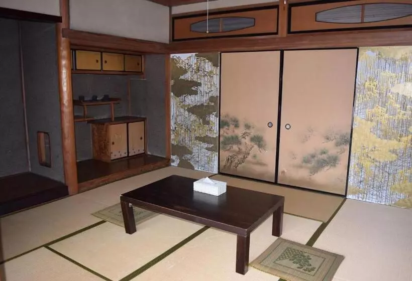 ペンション Bakushuku Den Guest House Brew