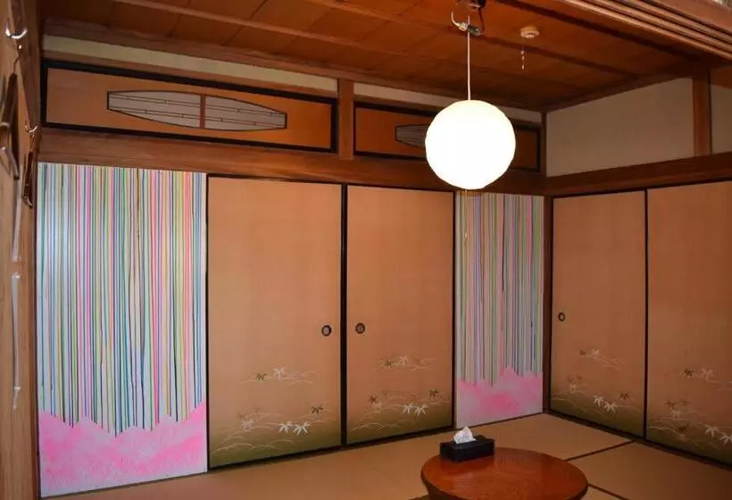 ペンション Bakushuku Den Guest House Brew