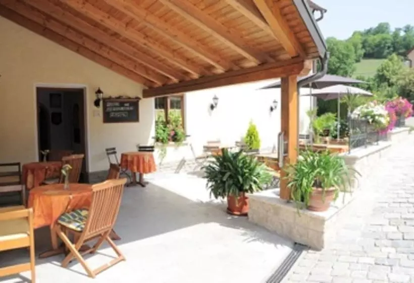 Majatalo Gasthaus Tauberstube