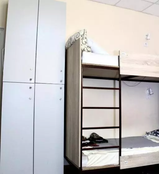 هاستل адмирал хостел