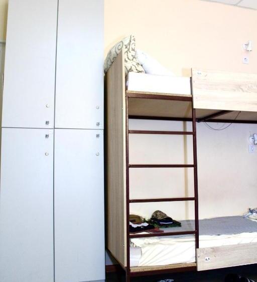 هاستل адмирал хостел