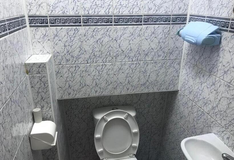 هاستل адмирал хостел