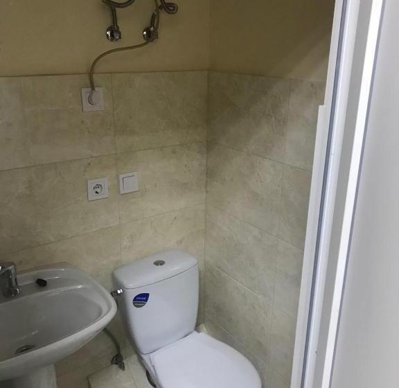 هاستل адмирал хостел