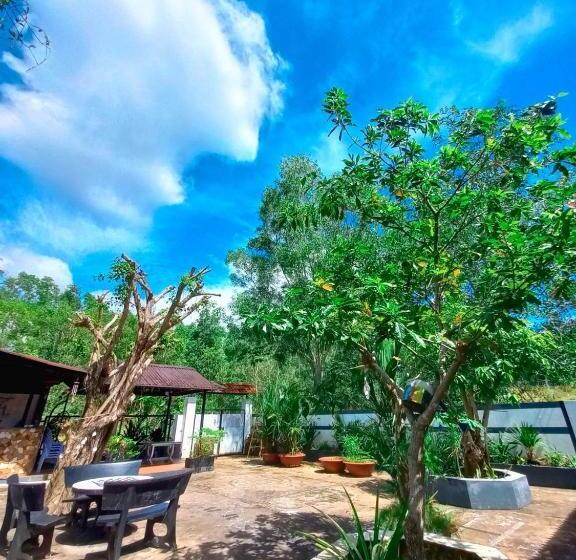 هاستل Ben Guesthouse Phu Quoc