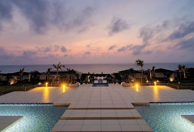 هتل Miyakojima Kurima Resort Seawood