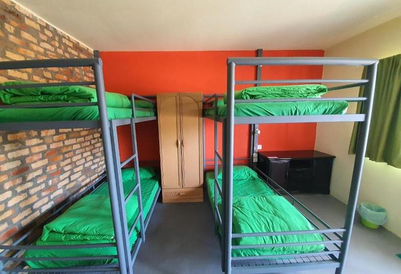 בית מלון כפרי Spot On 90022 Segar Recreation Eco Park