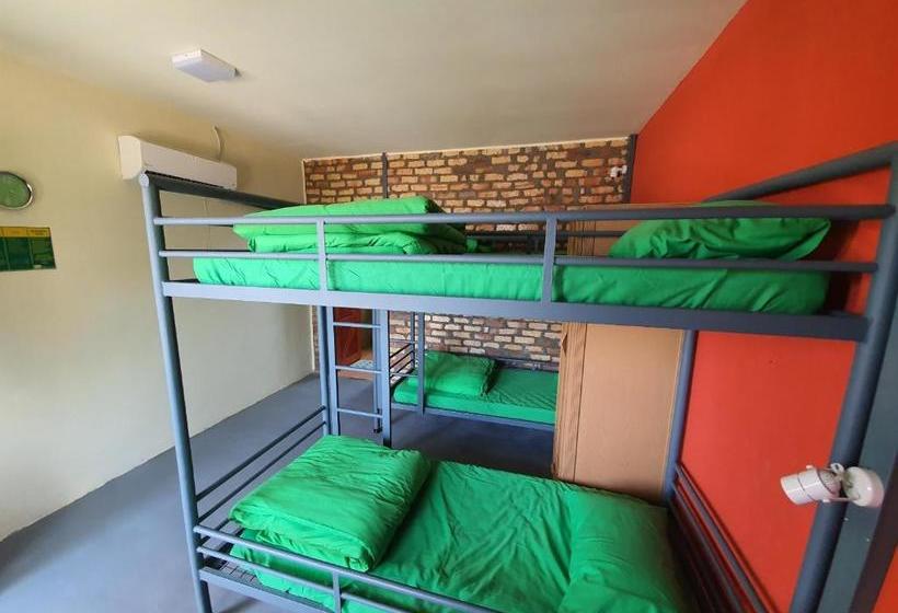 בית מלון כפרי Spot On 90022 Segar Recreation Eco Park