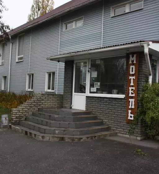 Retkeilymaja Motel Pid Strihoyu