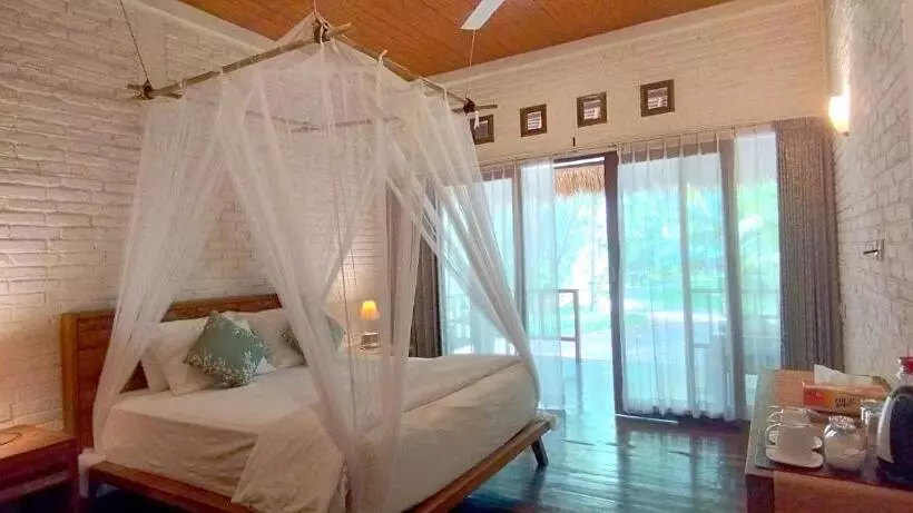 ホテル Amrita Maumere Resort