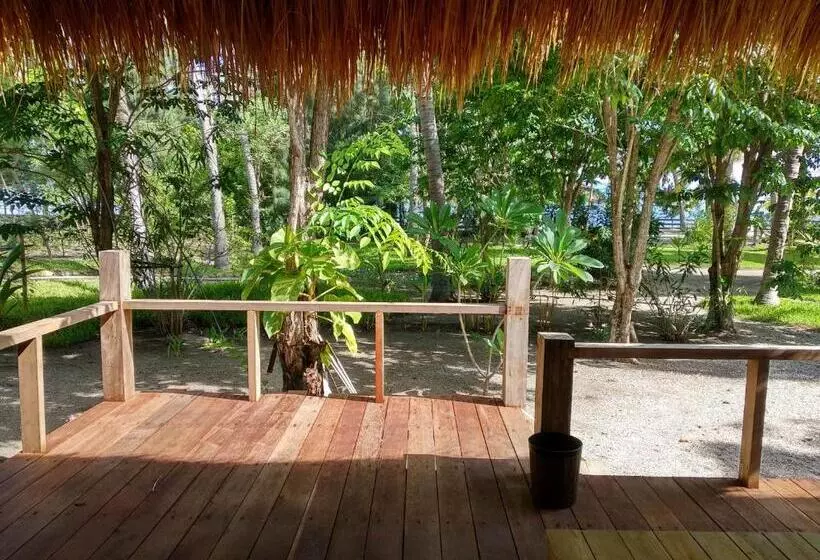 ホテル Amrita Maumere Resort