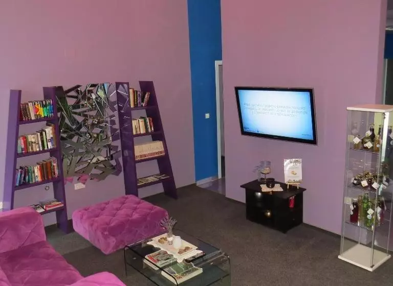 هتل šiker B&b