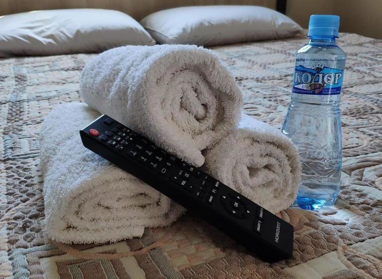 پانسیون гостевой дом монэ на воронова 86