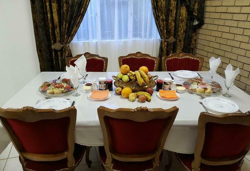 بنسيون Mountain View Country Estate