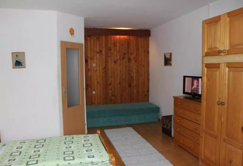 Majatalo Penzión Mária