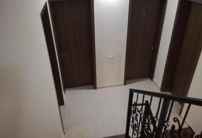 پانسیون Shekvetili+