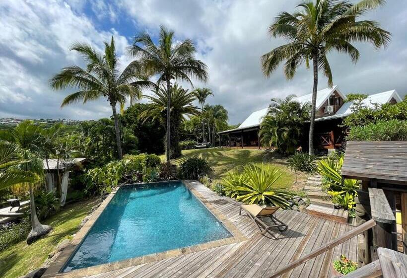 پانسیون Villa Maido Luxe