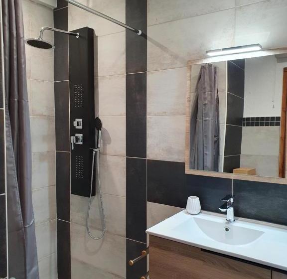 Aamiaismajoitus (B&B) Chambres D'hôtes La Chabrière