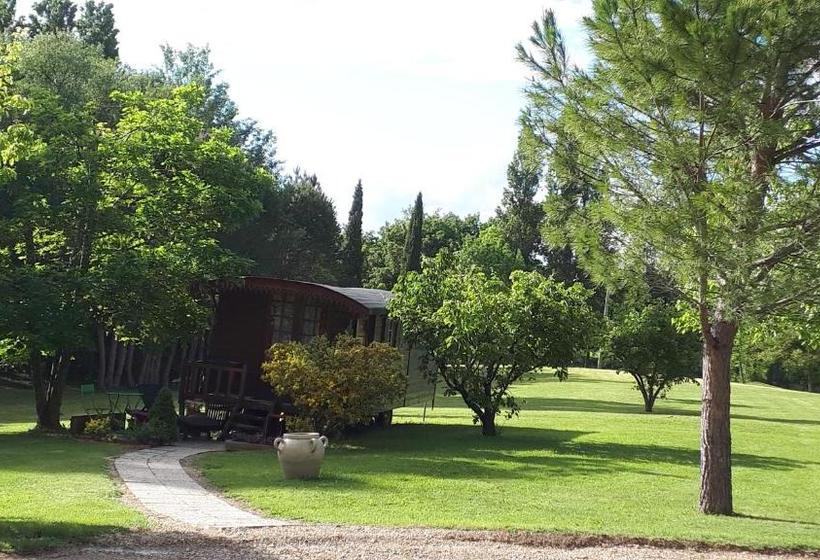 Aamiaismajoitus (B&B) Chambres D'hôtes La Chabrière