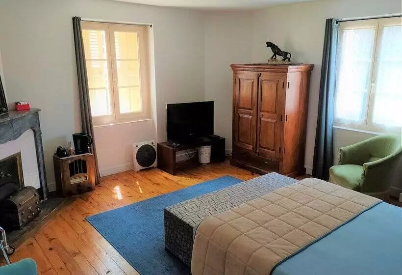 Aamiaismajoitus (B&B) Chez Martine Et Philippe En Velay