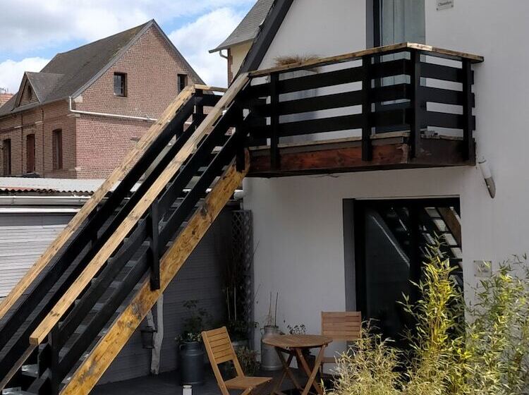 ベッドアンドブレックファースト Cleome