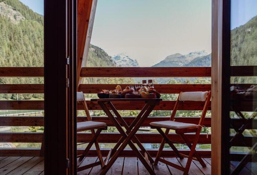 Au Charmant Petit Lac Ecohotel Parc & Spa