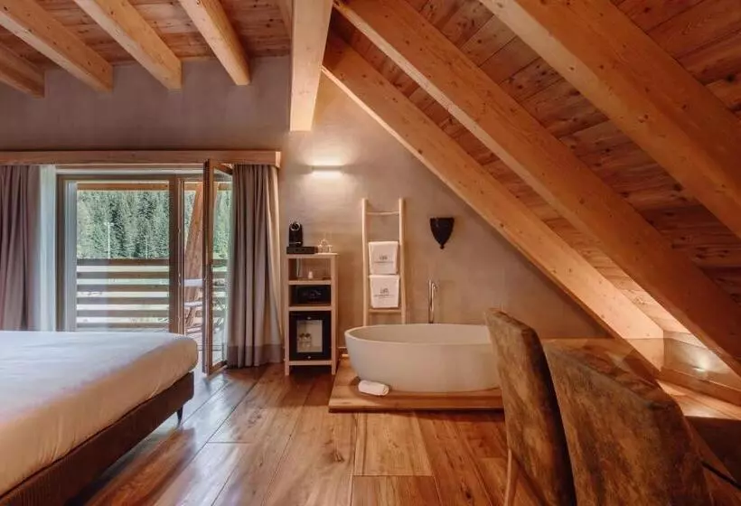 Au Charmant Petit Lac Ecohotel Parc & Spa