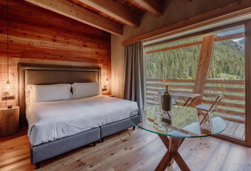 Au Charmant Petit Lac Ecohotel Parc & Spa