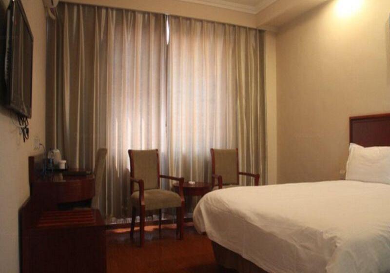 Hotelli Greentree Inn Beijing Fengtai Yungang Road Express