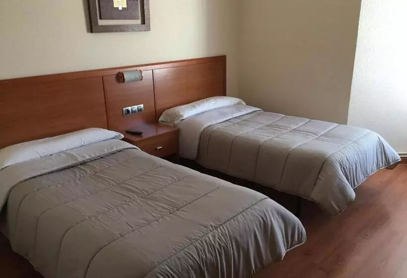 Majatalo Hostal Restaurante Iruñako