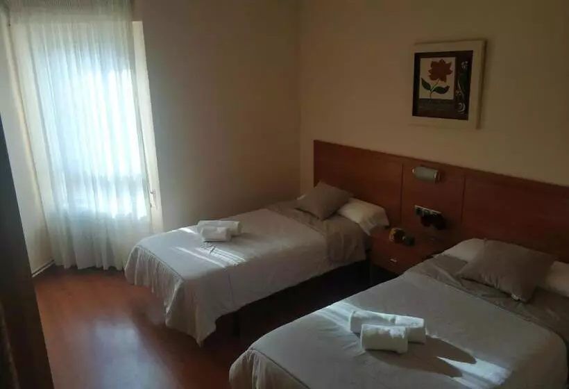 Majatalo Hostal Restaurante Iruñako