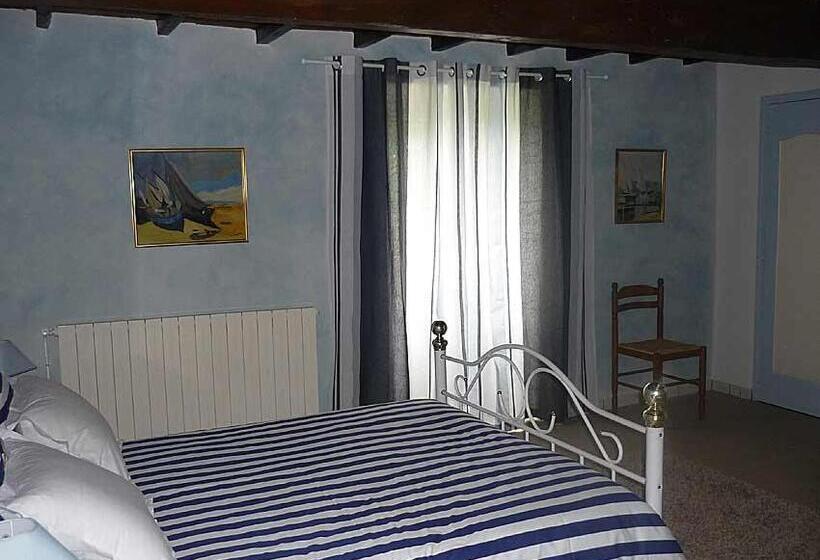 بنسيون Au Mas Du Soleil