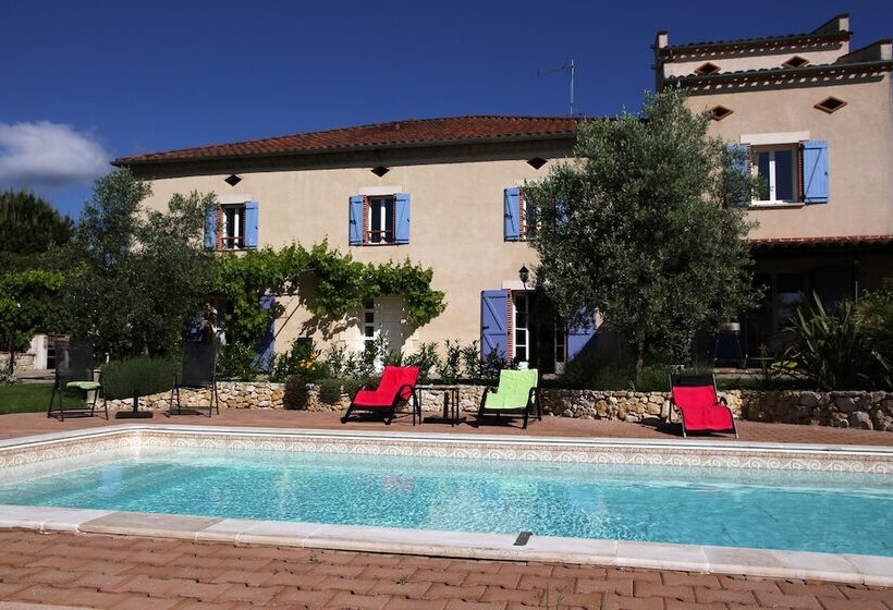 بنسيون Au Mas Du Soleil