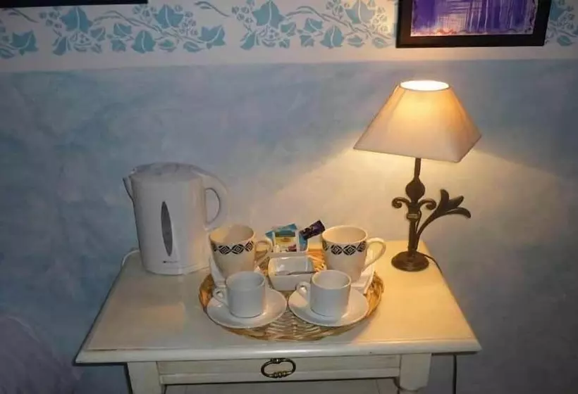 Majatalo Au Mas Du Soleil