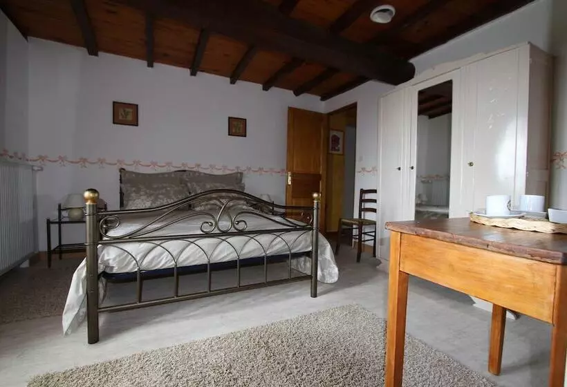 Majatalo Au Mas Du Soleil