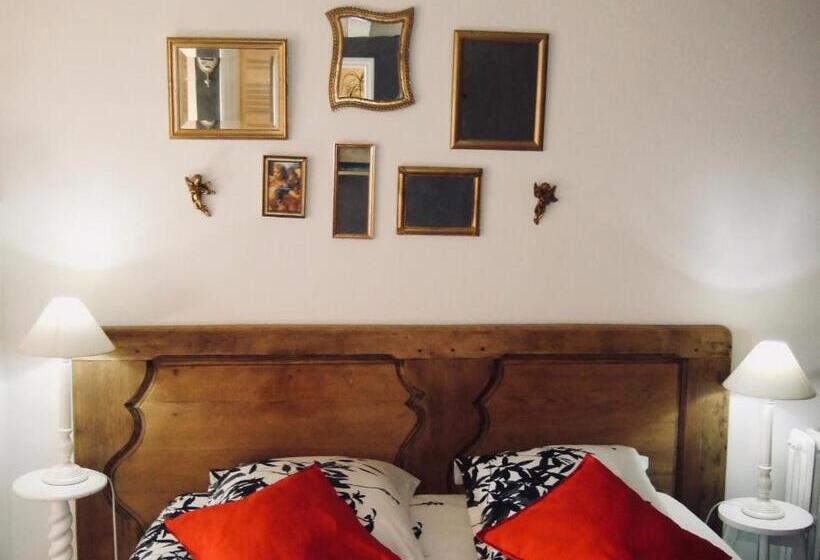 ベッドアンドブレックファースト Chambre D Hôtes Des Anges Proche Mont Saint Michel, L Angevinière